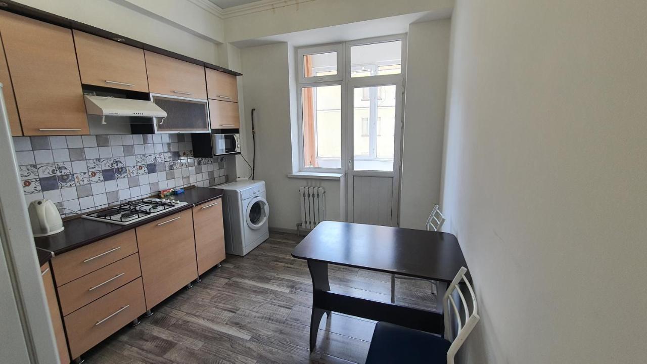 Flatrent Apartment Bishkek Exterior foto